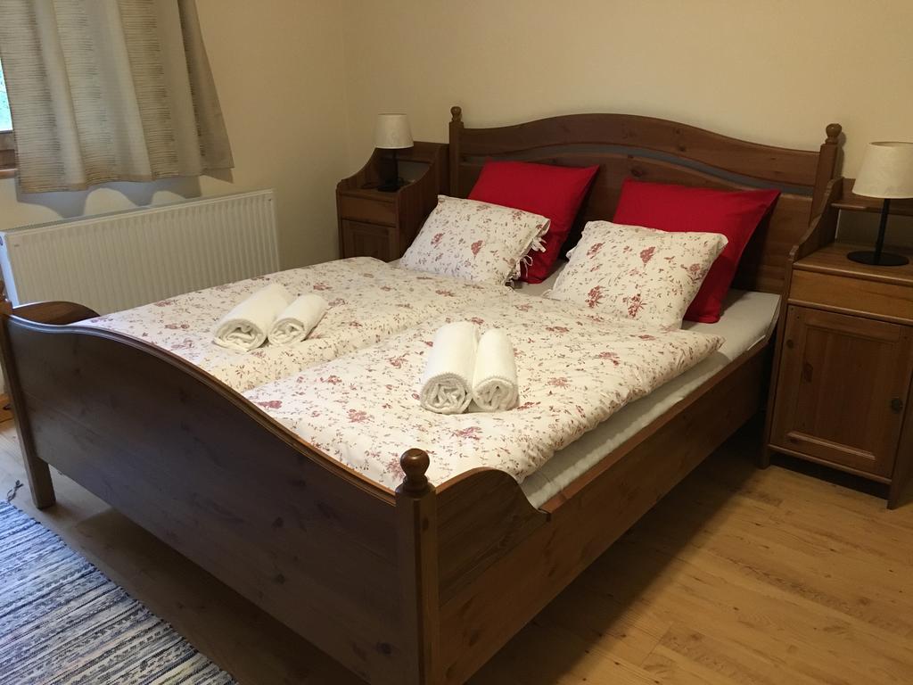 Holiday Home Skalka Mýto pod Ďumbierom Bagian luar foto