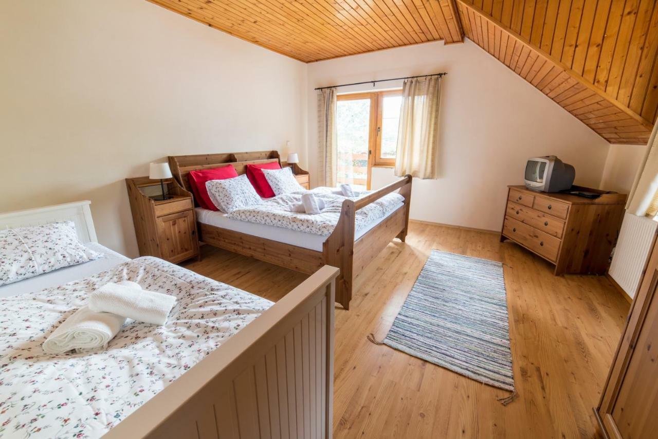 Holiday Home Skalka Mýto pod Ďumbierom Bagian luar foto